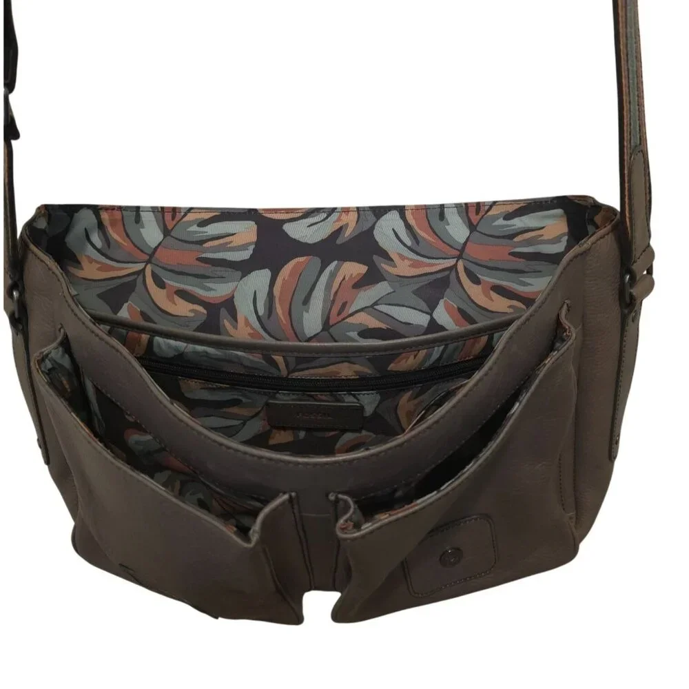 FOSSIL GREENVILLE Gray Leather Travel Courier Messenger Bag